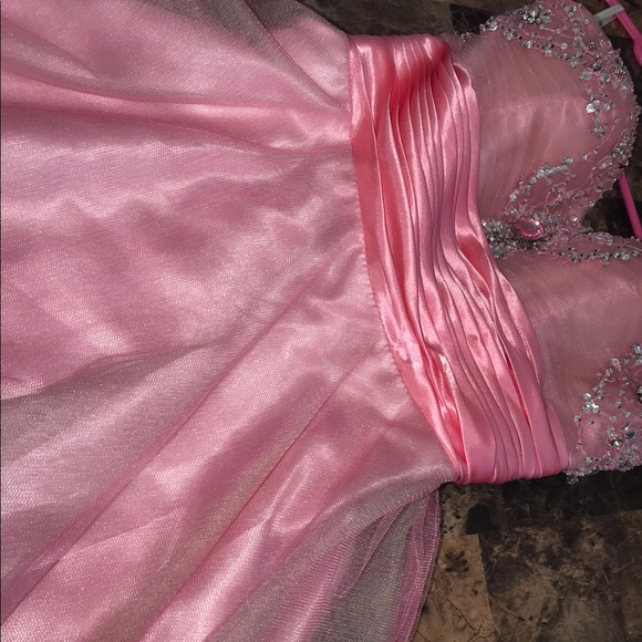 Dress - Picture 2 of 3